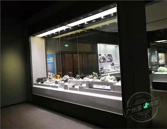 博物館展柜每平米價格 博物館展柜每平米價格