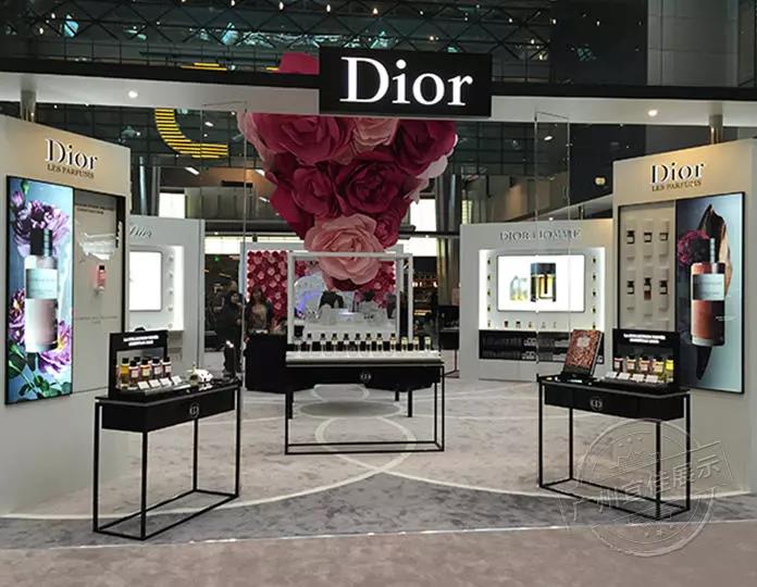 化妝品展柜