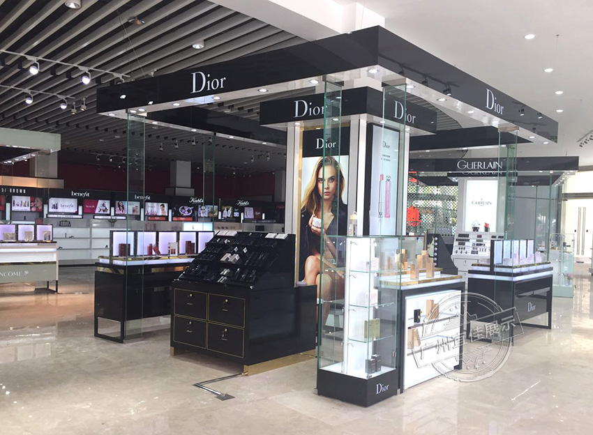 化妝品展示柜