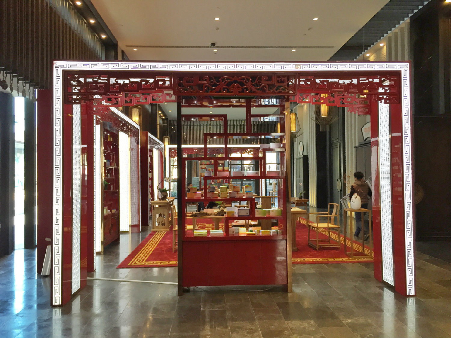 珠寶展柜制作