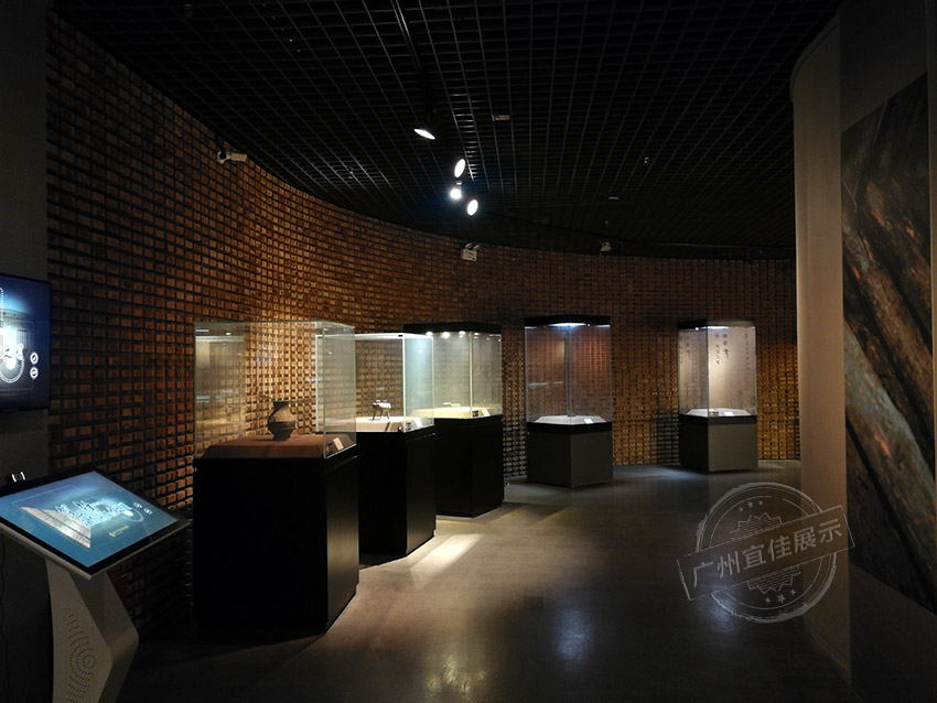 博物館展柜定制