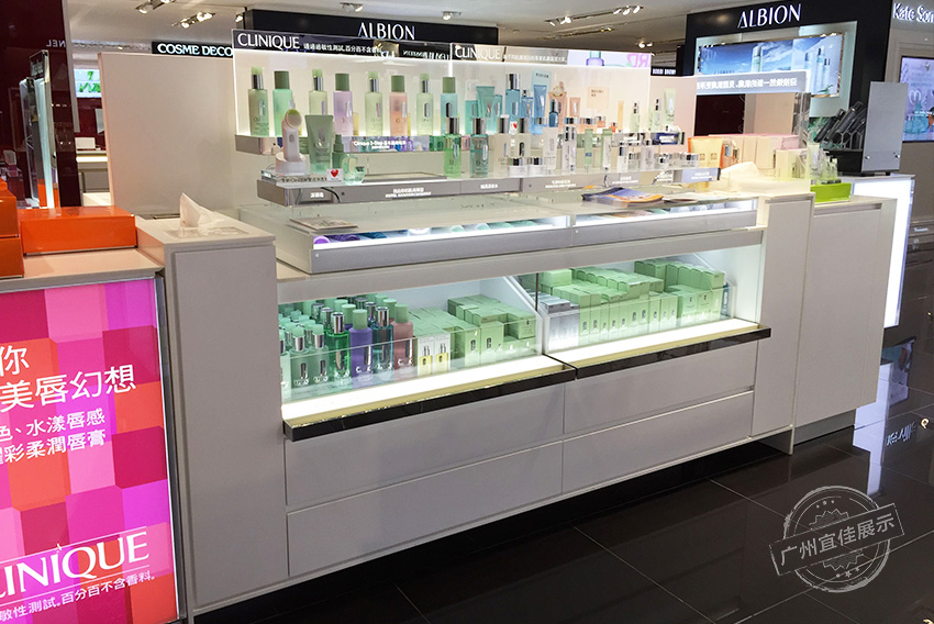 商場(chǎng)烤漆化妝品展柜