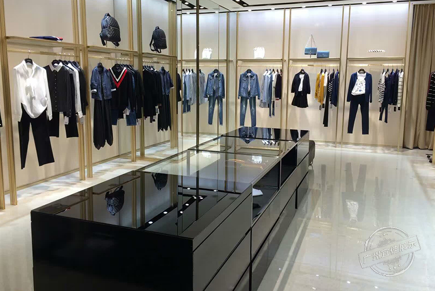 服裝展柜定制