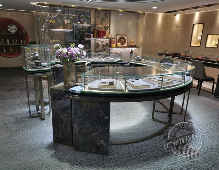 廣州商業(yè)展柜公司