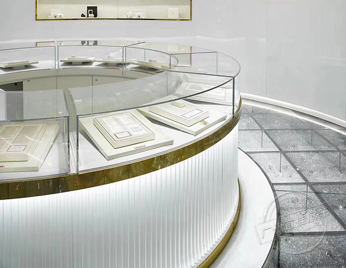 珠寶展示柜道具設(shè)計(jì)