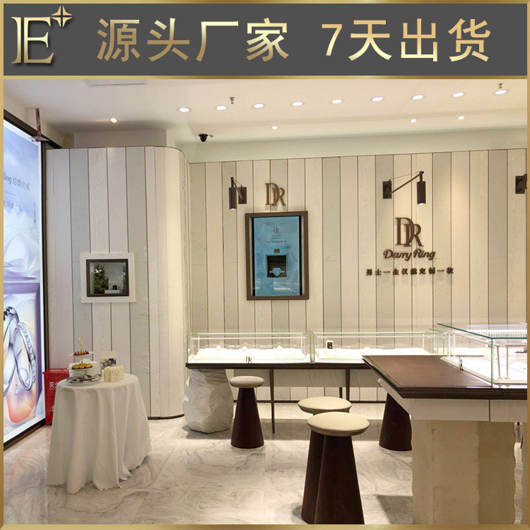 專業(yè)展柜設(shè)計