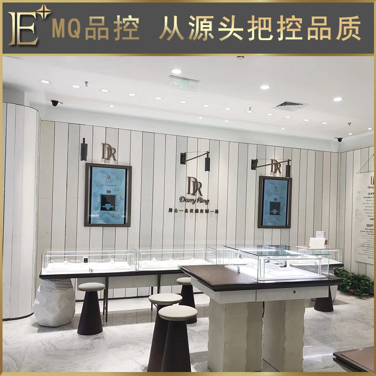 商業(yè)展柜廠家