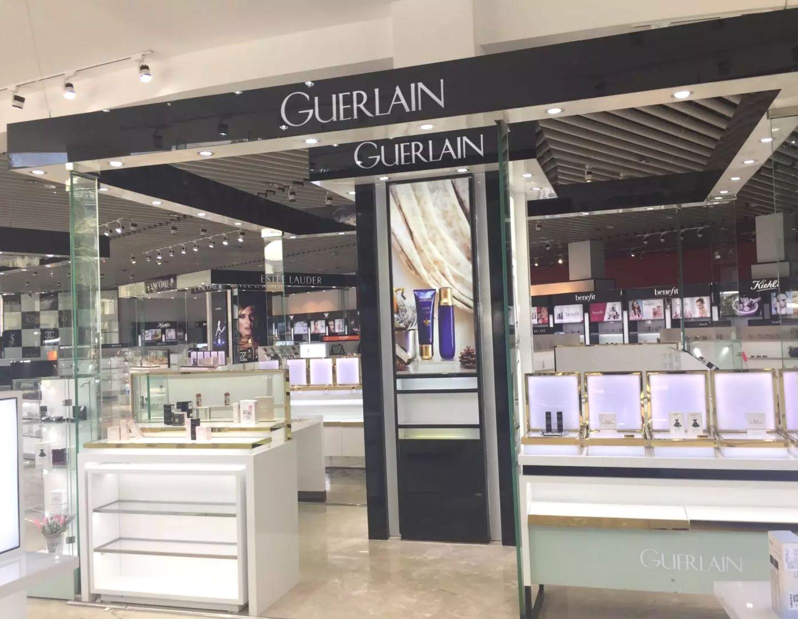免稅店展柜