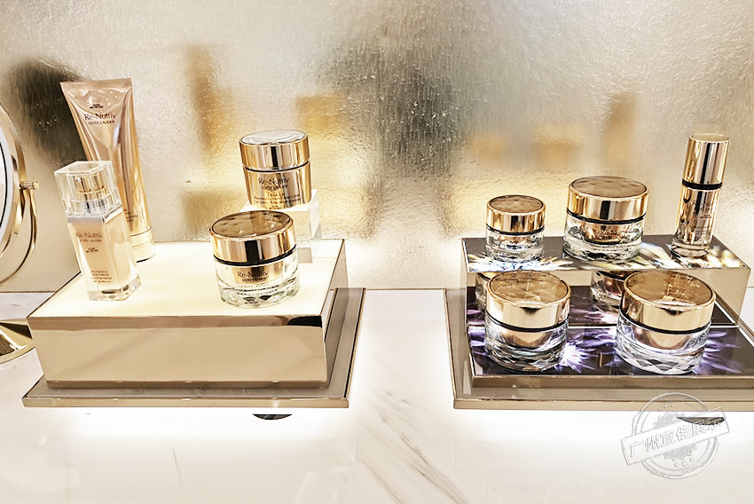 雅詩(shī)蘭黛Estee Lauder 化妝品展柜