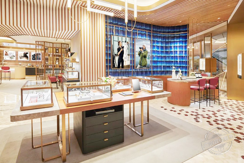 江詩丹頓 珠寶展柜（廣州太古匯店）