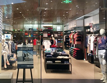 服裝展柜展示